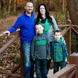 Meet your Posher, Derrick